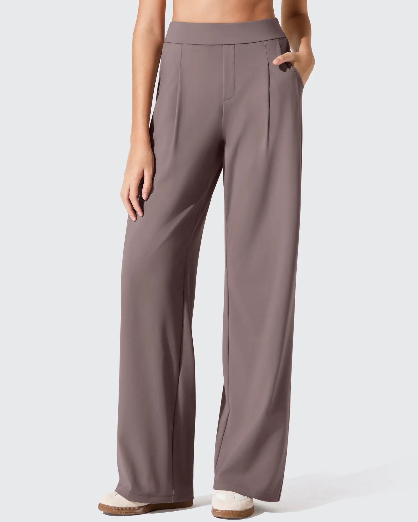 Pantalones de vestir ShiftReady plisados de pierna ancha con dos pliegues delanteros