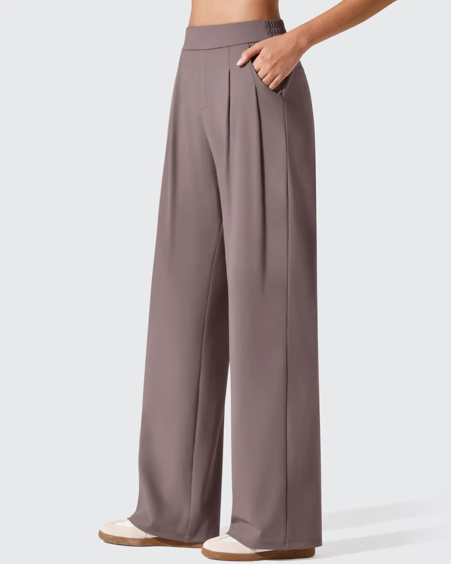 Pantalones de vestir ShiftReady plisados de pierna ancha con dos pliegues delanteros