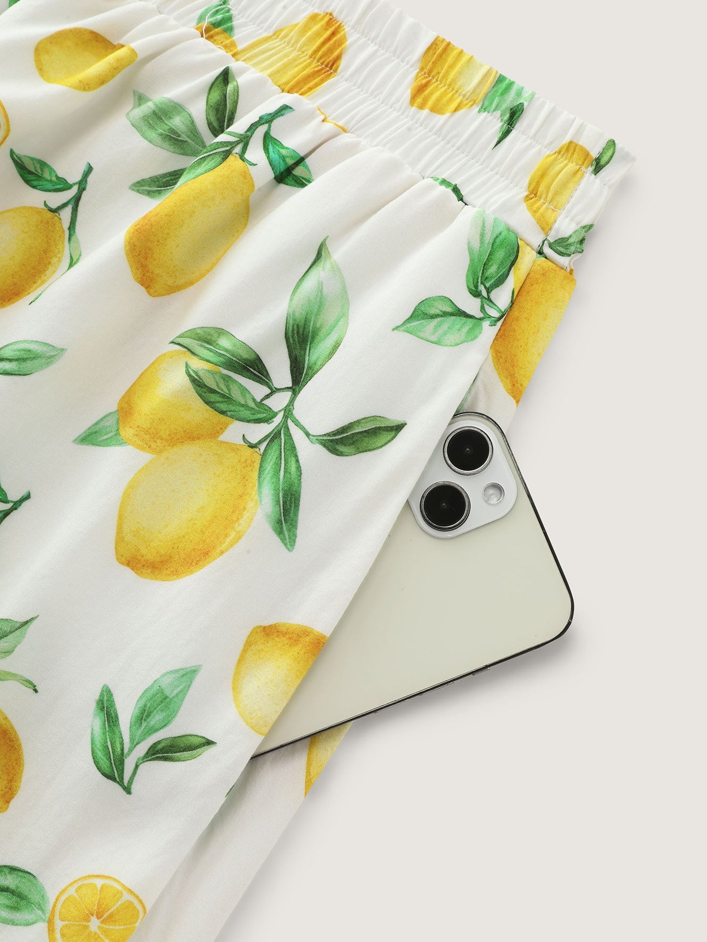 Hand-Painted Lemon Print Pockets Shorts