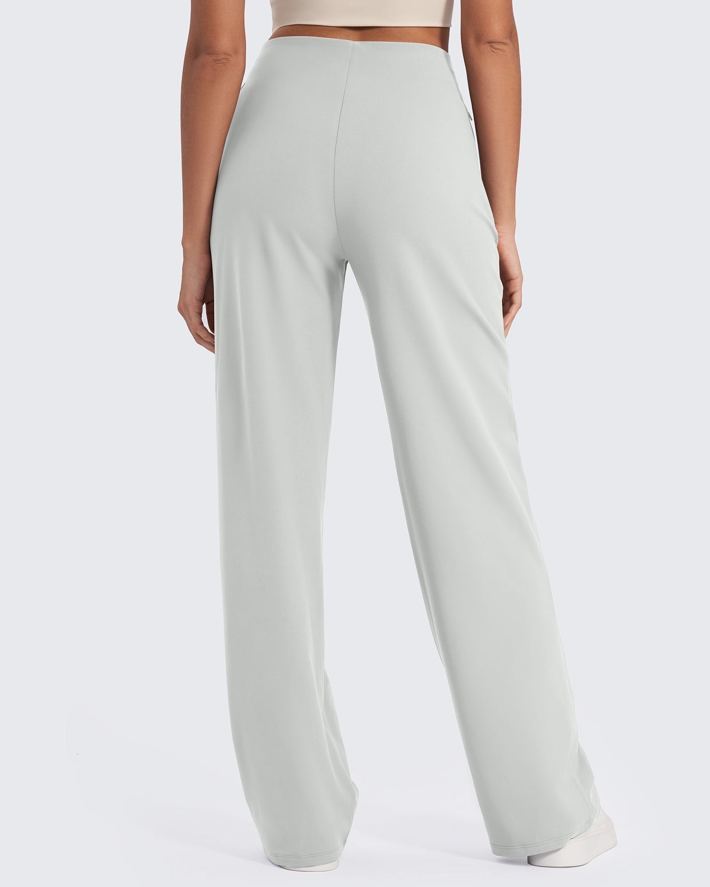 Pantalones de pernera ancha con pliegues delanteros EverGoing Business