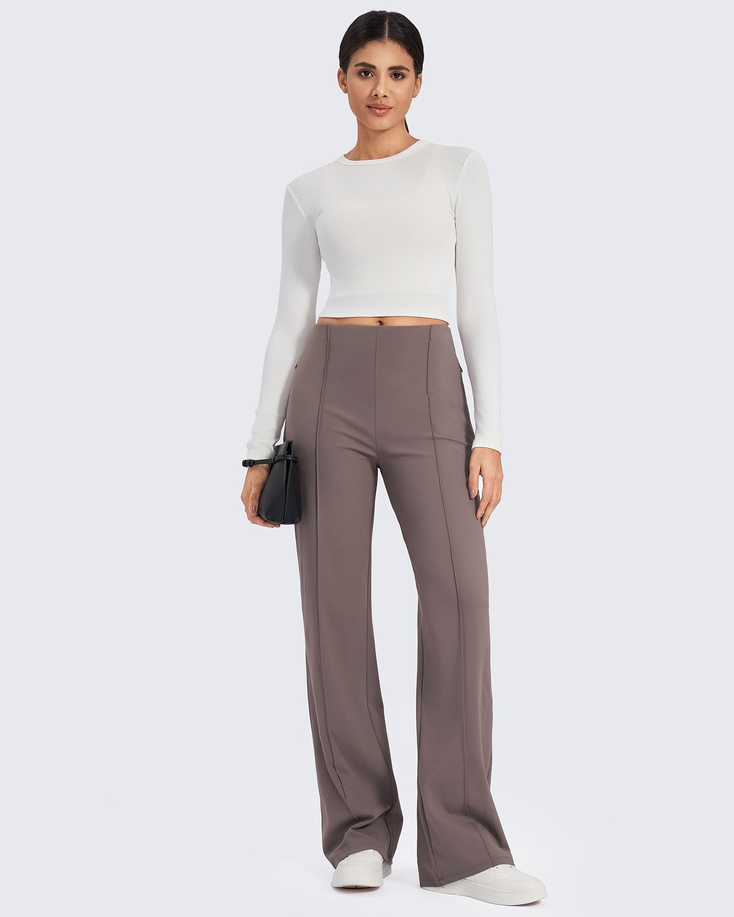 Pantalones de pernera ancha con pliegues delanteros EverGoing Business