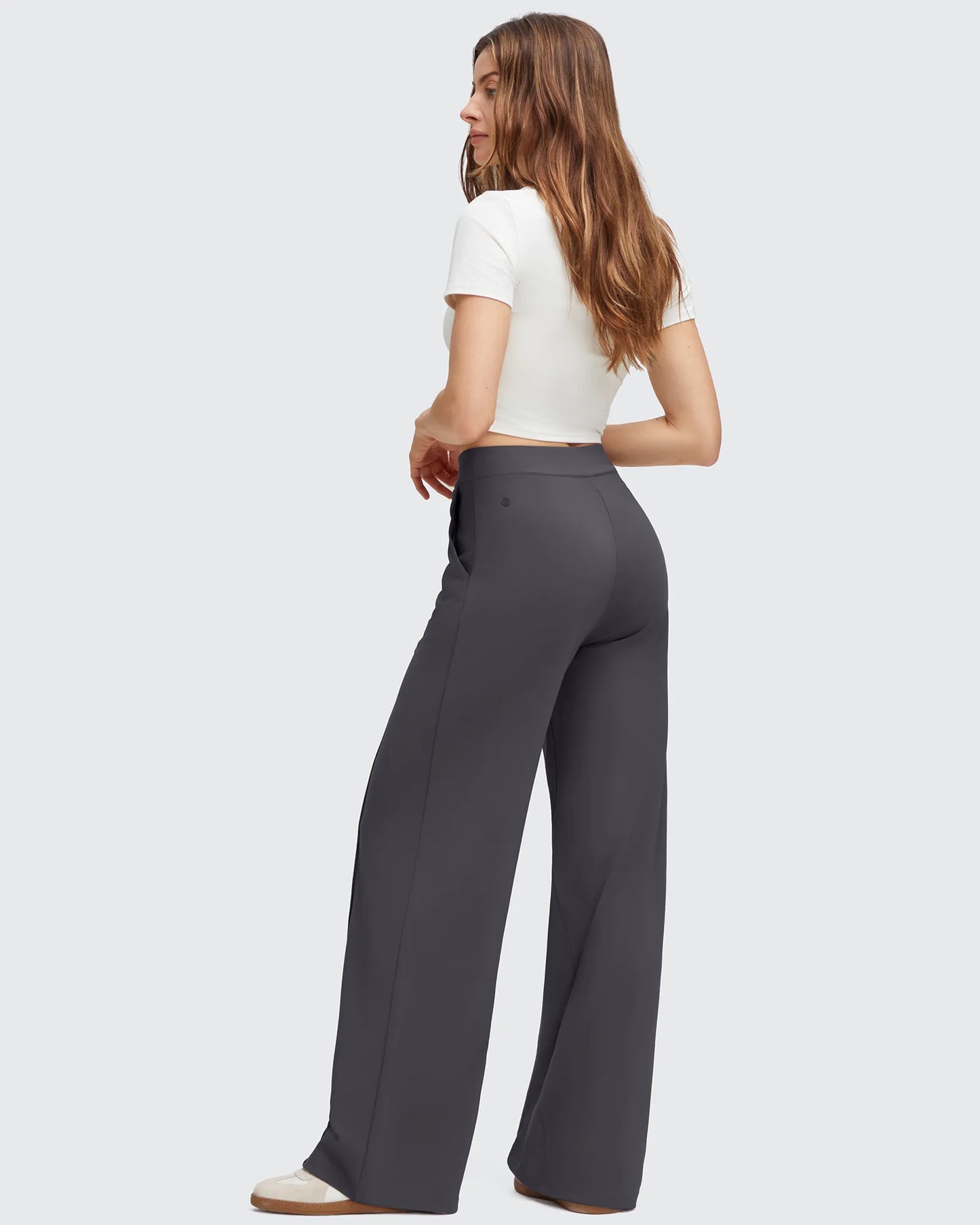 Pantalones Elegantes de Pierna Ancha EverGoing con Bolsillos de Solapa