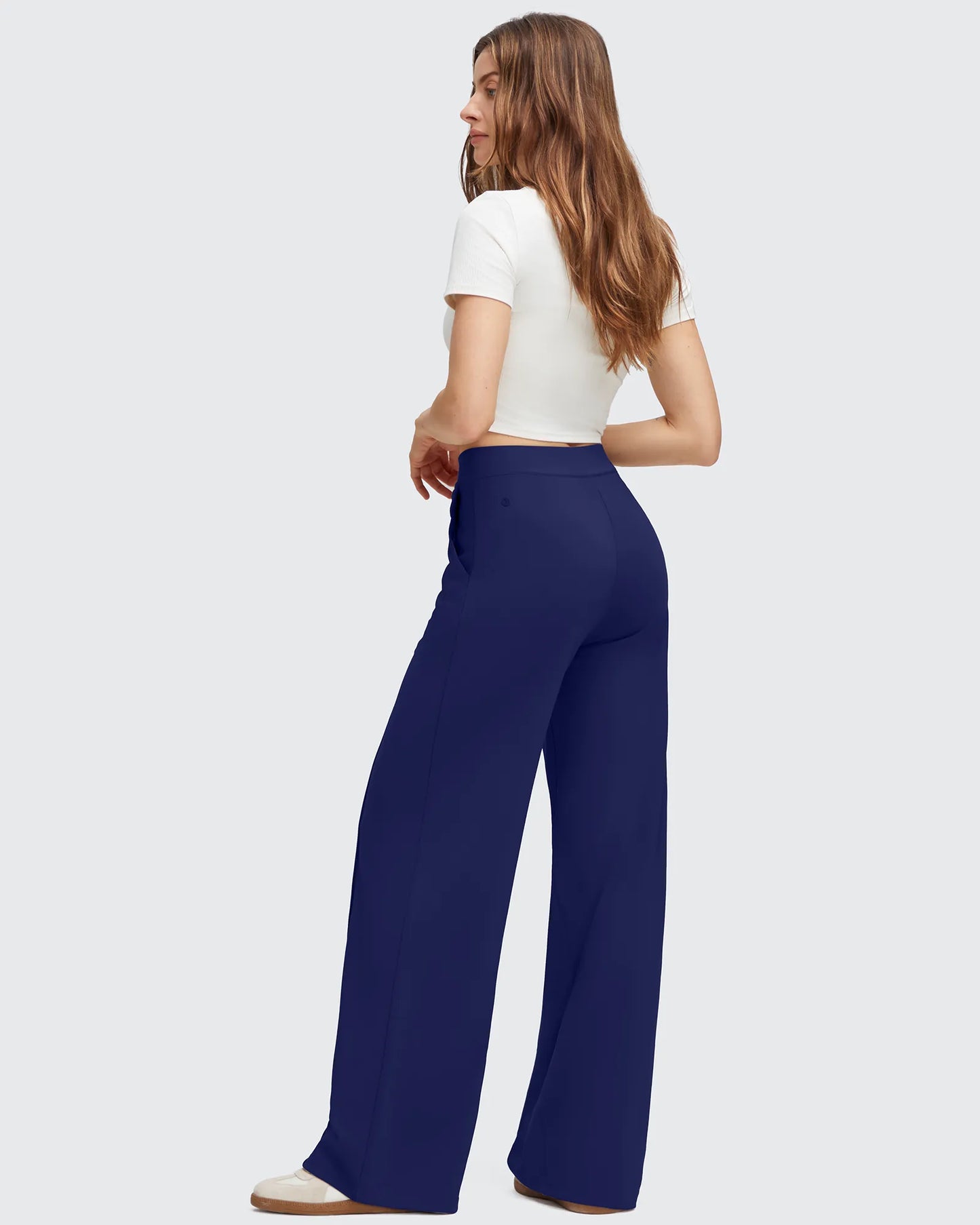 Pantalones Elegantes de Pierna Ancha EverGoing con Bolsillos de Solapa