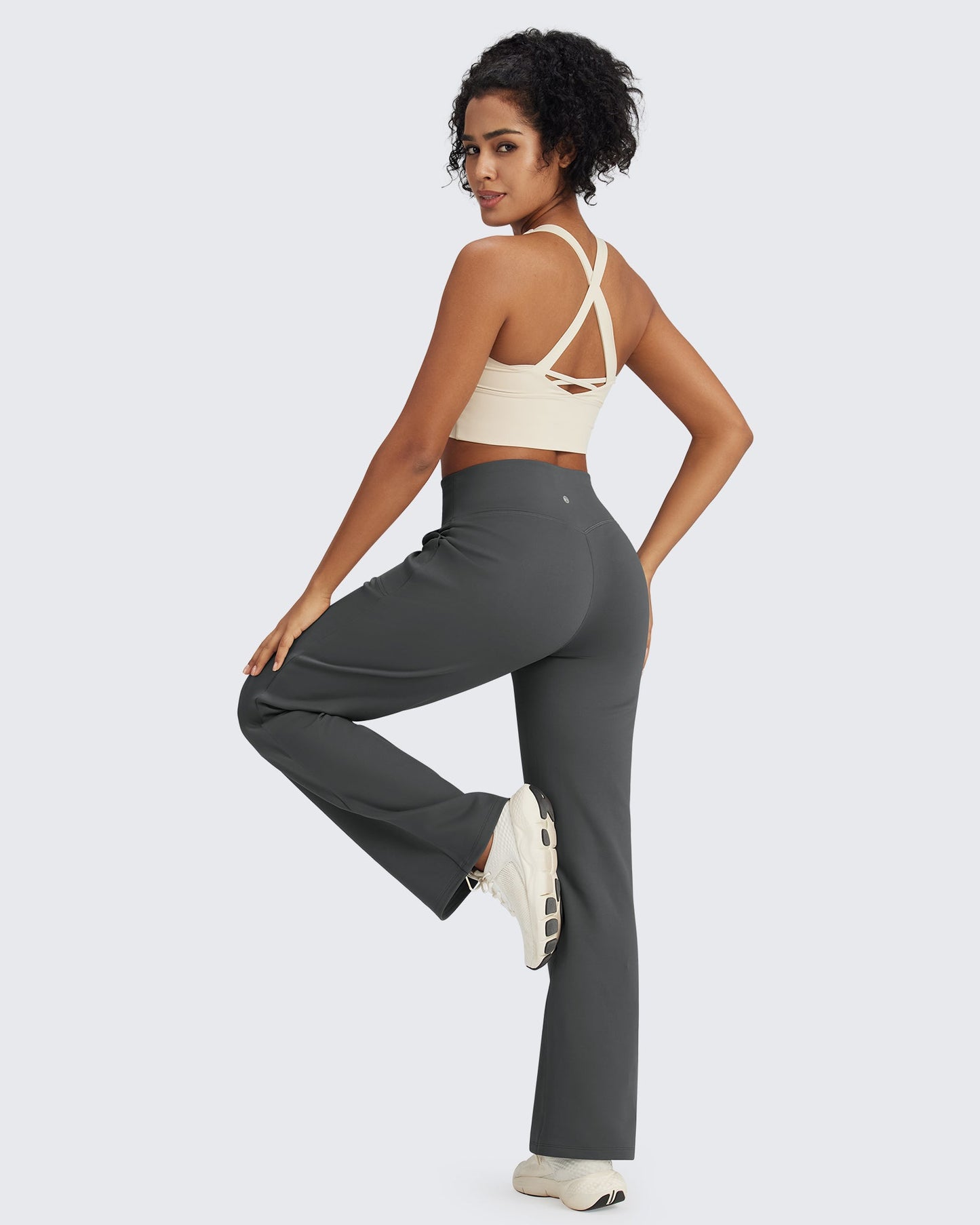 Pantalones EverGoing de cintura alta con cordón y forro polar