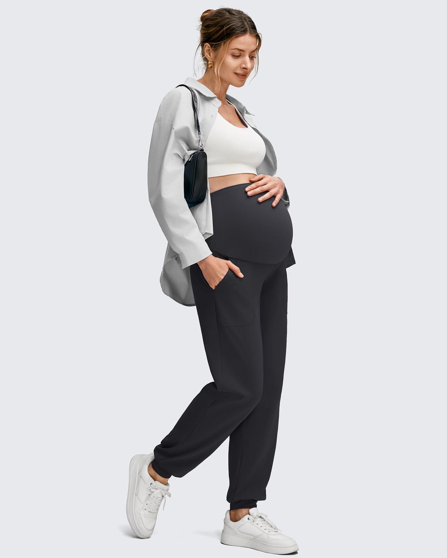 Pantalones de chándal EverGoing Maternity Workout por encima del vientre