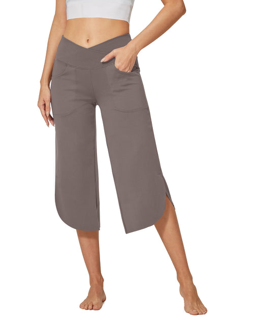 Pantalones capri EverGoing de pierna ancha, talle alto y cruce 21