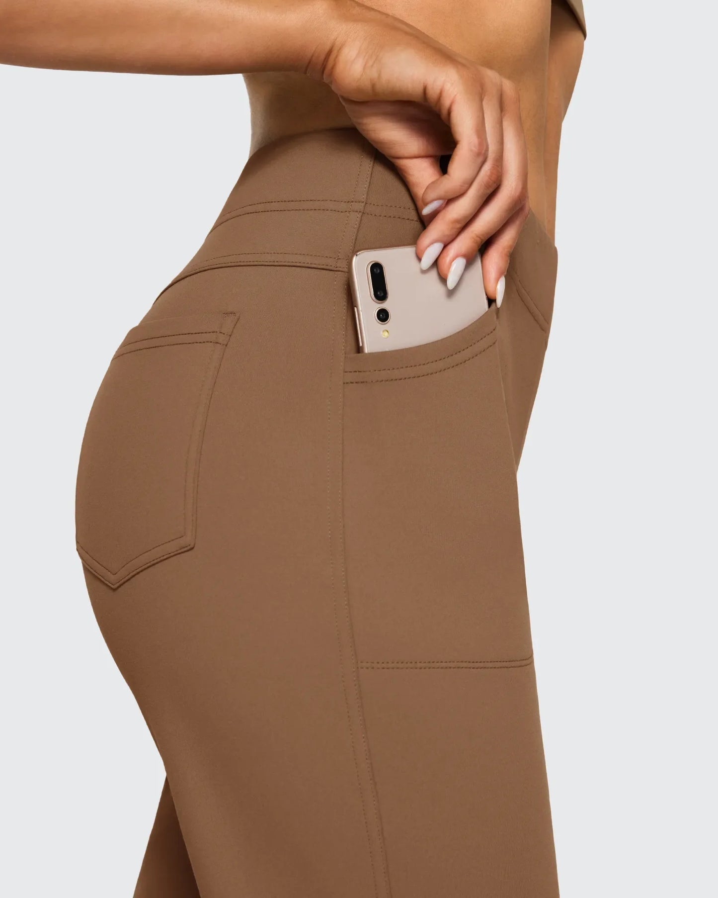 Pantalones de trabajo acampanados de tiro alto con forro polar