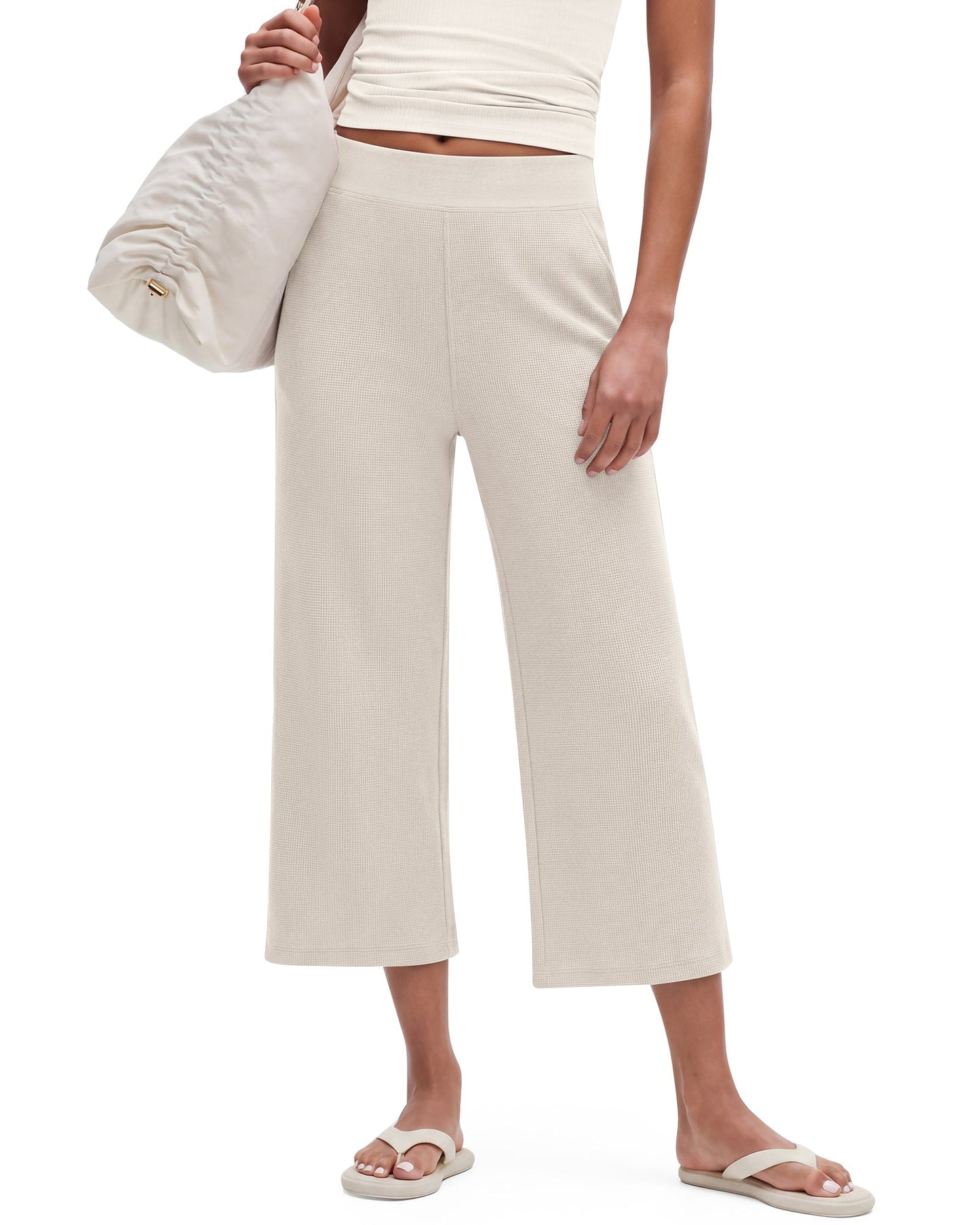 Pantalones Capri G4Free de Pierna Ancha con Gofrado y Bajos Recortados