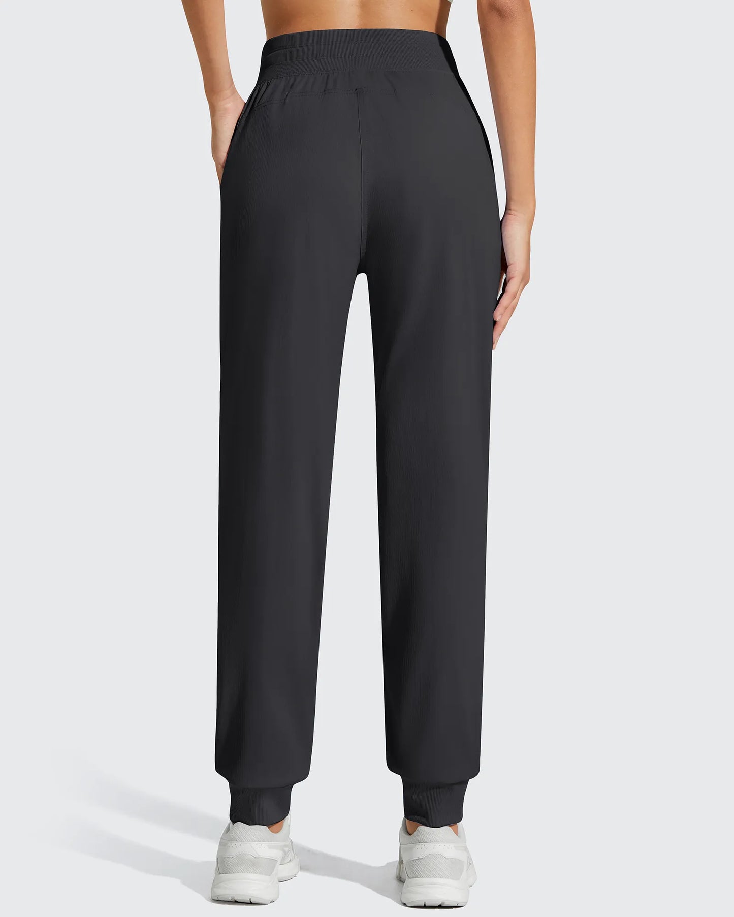 Pantalones de chándal ligeros con tobillos ajustados y cordón