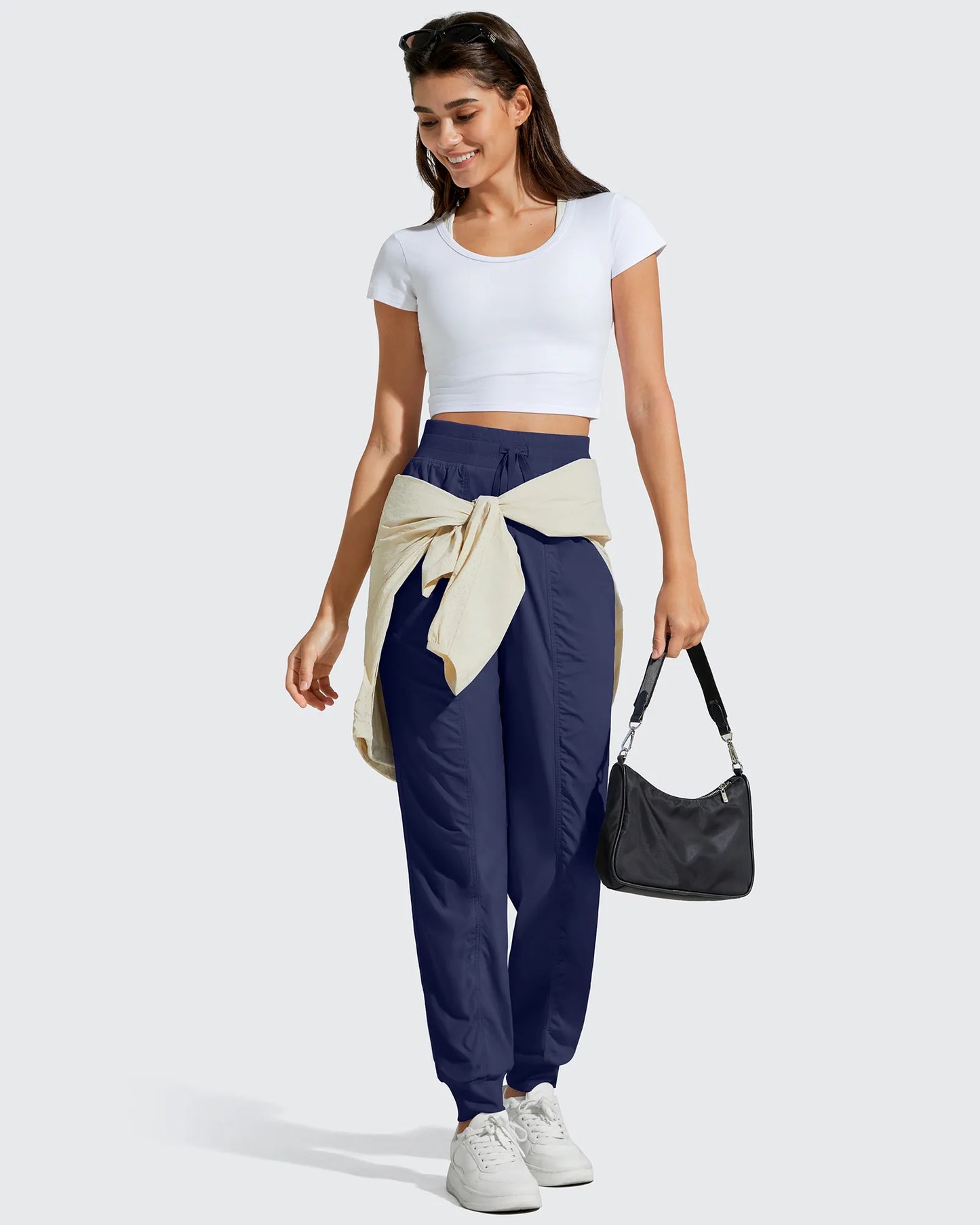 Pantalones de chándal ligeros con tobillos ajustados y cordón