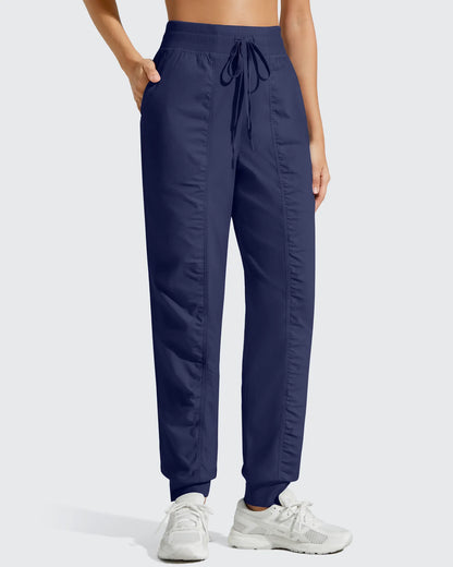 Pantalones de chándal ligeros con tobillos ajustados y cordón