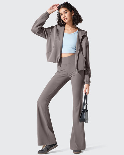 Leggings acanalados de tiro alto con bolsillos y corte de bota