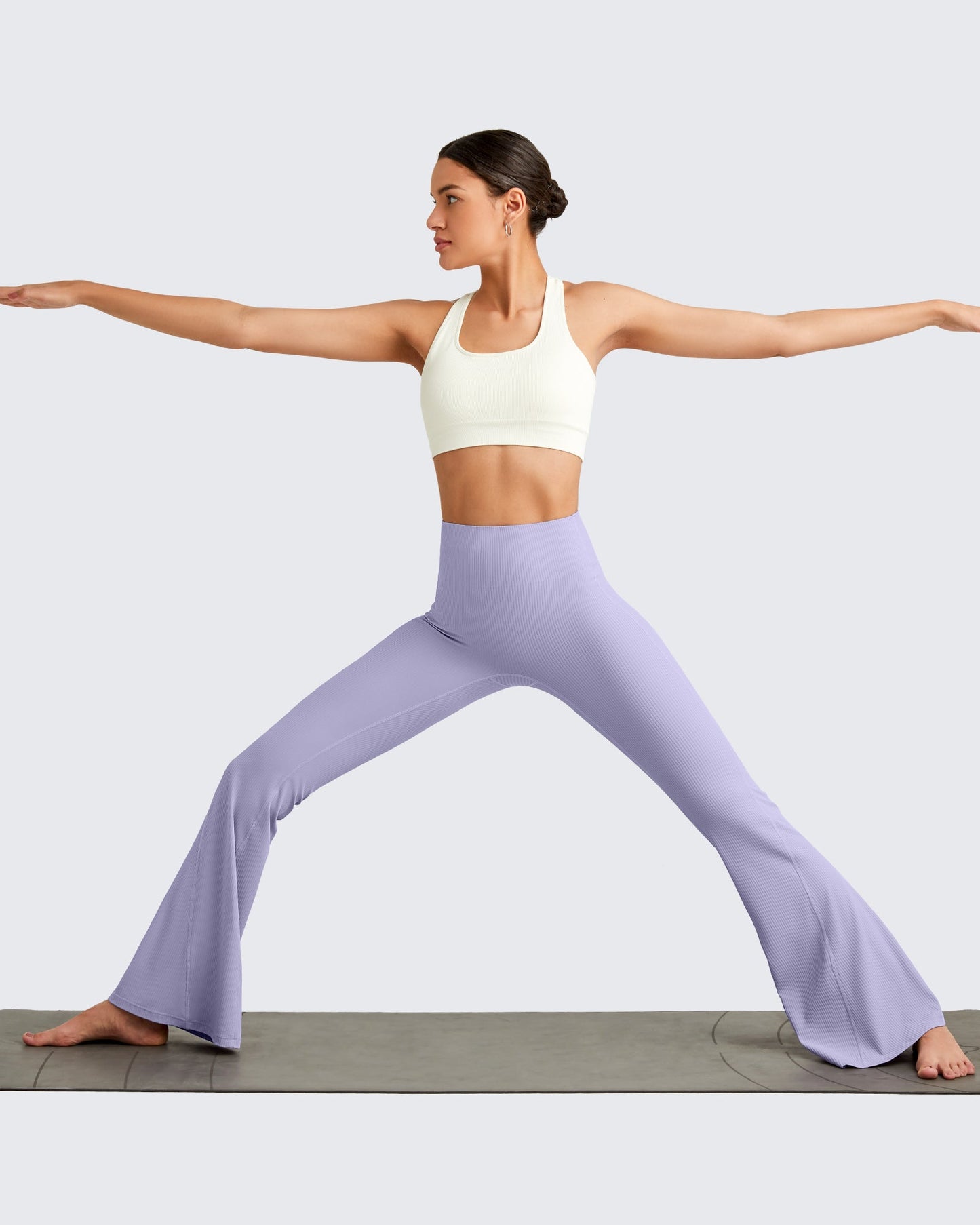 Pantalones de yoga acampanados acanalados con control de abdomen