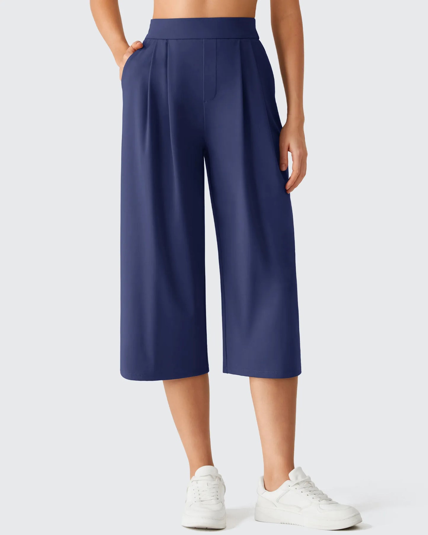 Pantalones capri ShiftReady de pierna ancha con cintura elástica de 18''