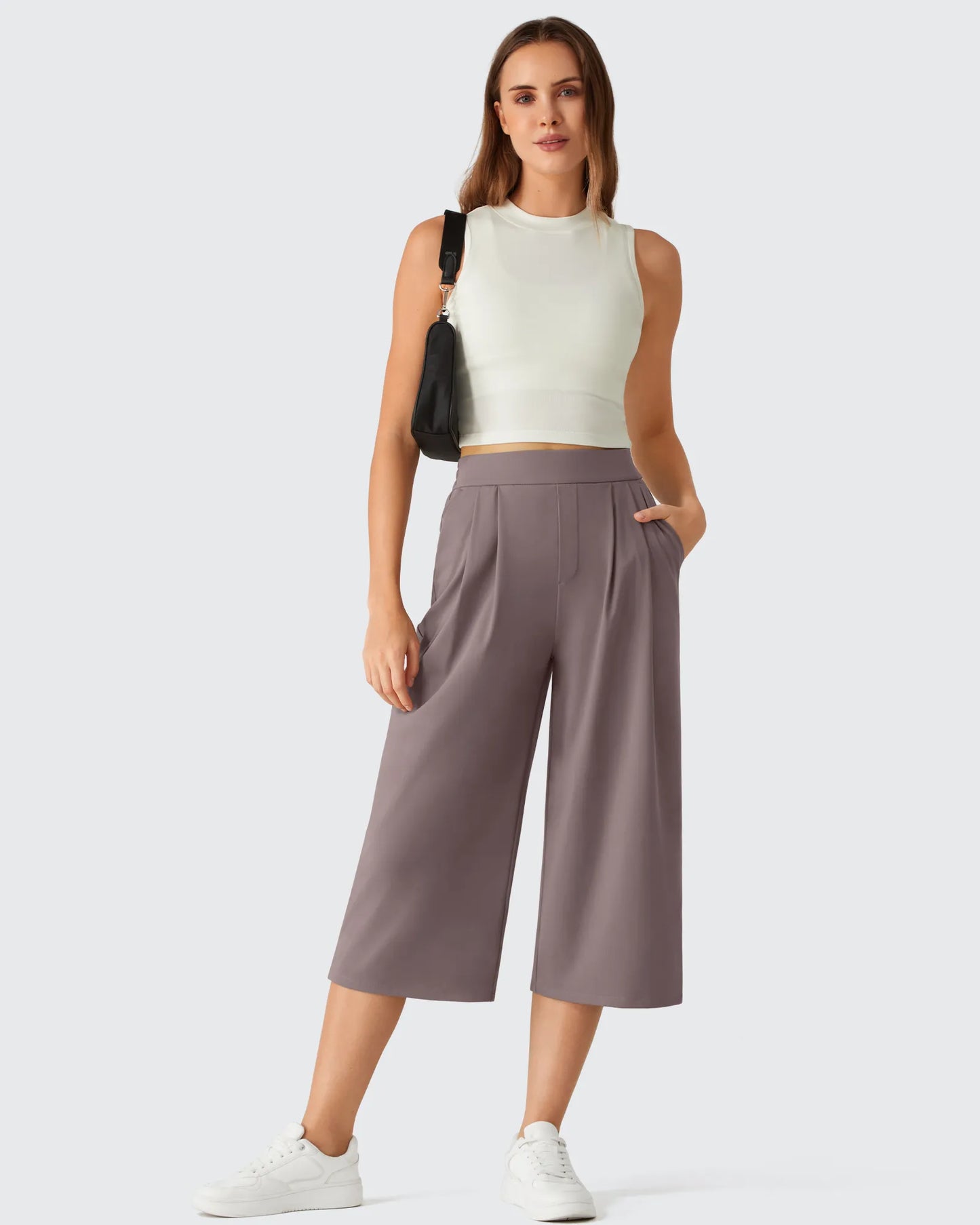 Pantalones capri ShiftReady de pierna ancha con cintura elástica de 18''