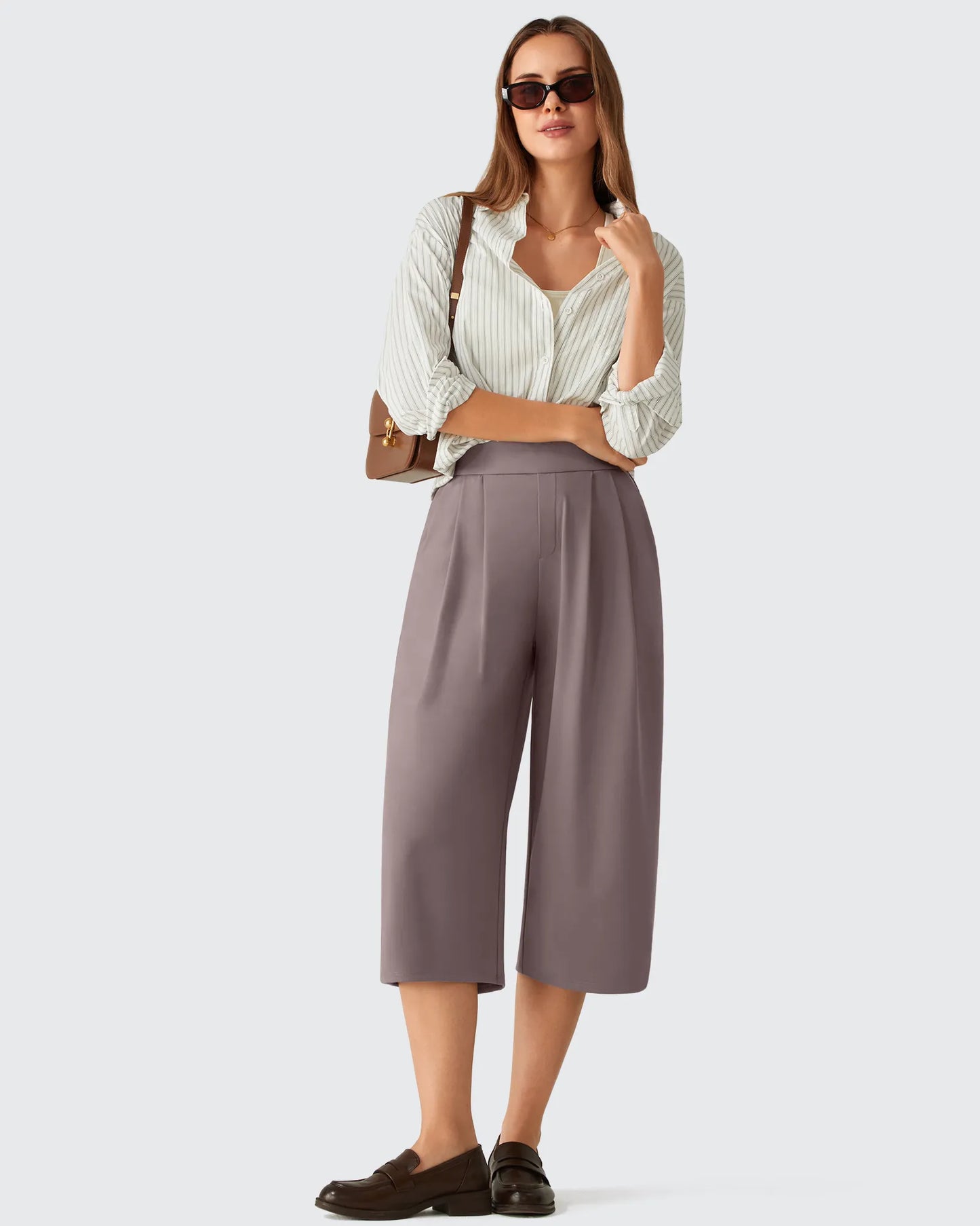 Pantalones capri ShiftReady de pierna ancha con cintura elástica de 18''