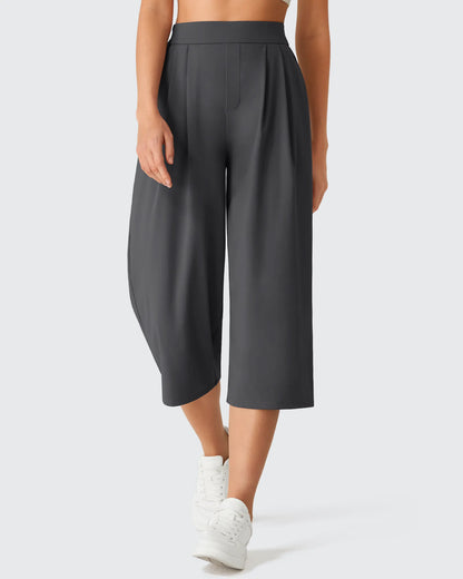 Pantalones capri ShiftReady de pierna ancha con cintura elástica de 18''