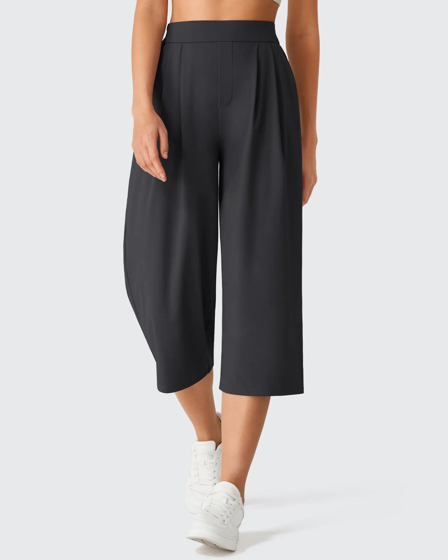 Pantalones capri ShiftReady de pierna ancha con cintura elástica de 18''