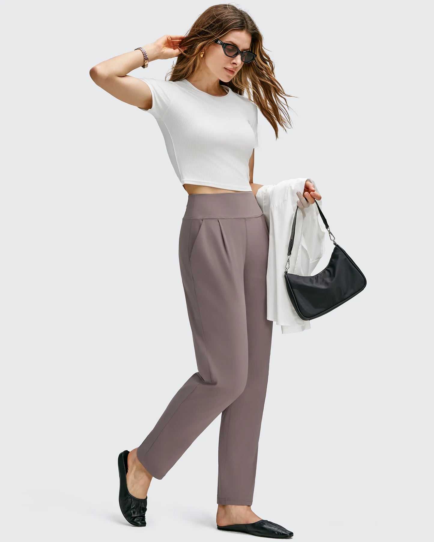 Pantalones de cintura alta cónicos hasta el tobillo con pliegues delanteros ShiftReady