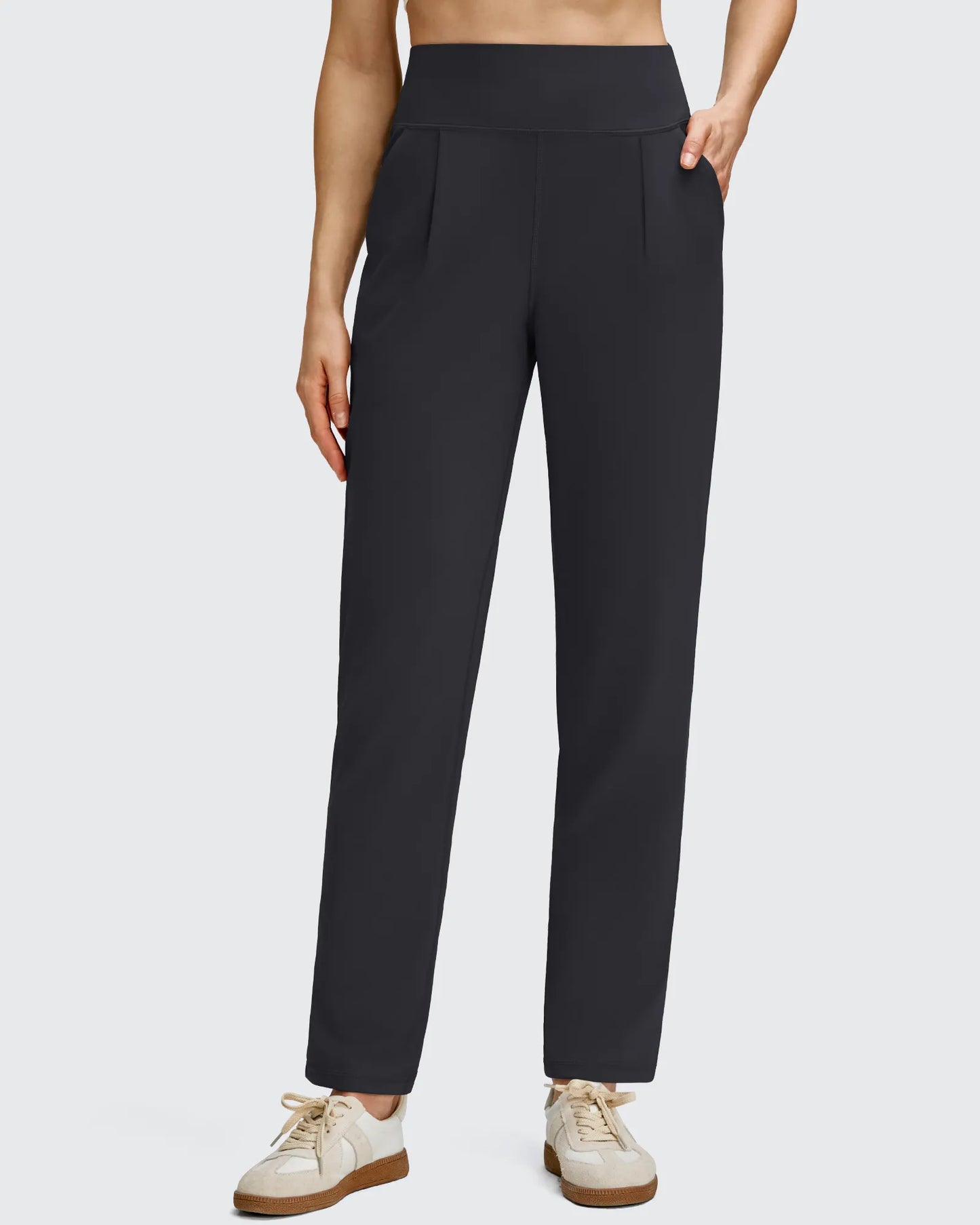 Pantalones de cintura alta cónicos hasta el tobillo con pliegues delanteros ShiftReady