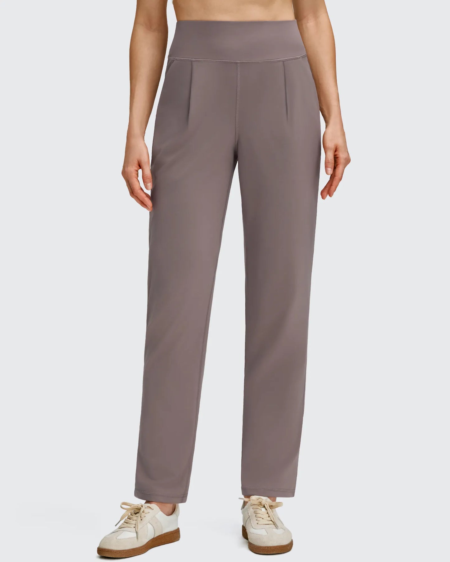 Pantalones de cintura alta cónicos hasta el tobillo con pliegues delanteros ShiftReady