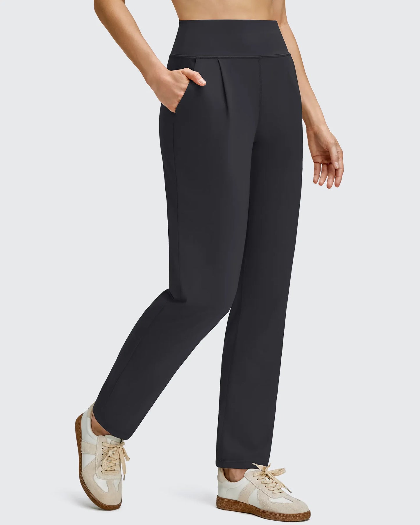 Pantalones de cintura alta cónicos hasta el tobillo con pliegues delanteros ShiftReady