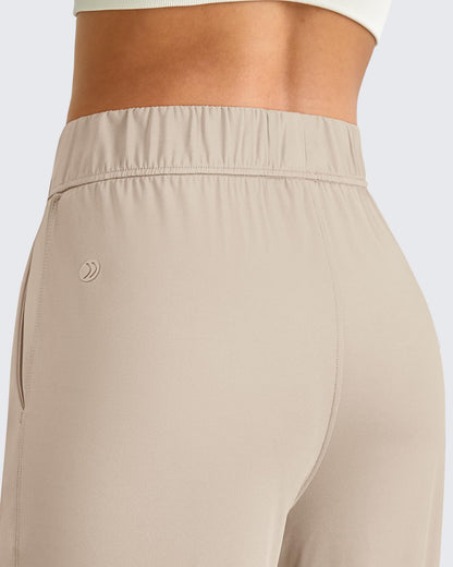 Pantalones de vestir rectos de talle alto ShiftReady