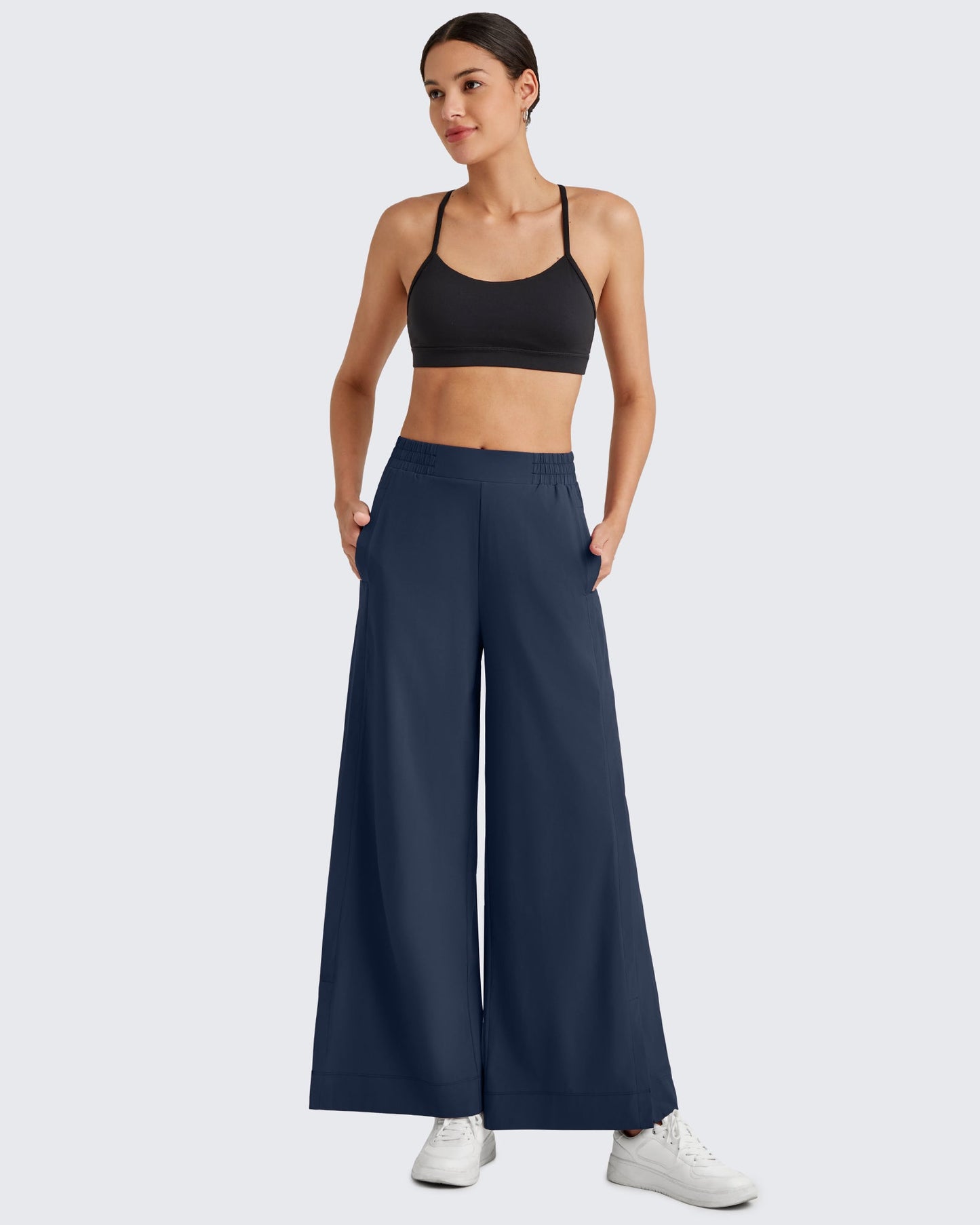 Pantalones Tobilleros ShiftReady de Talle Alto y Pierna Ancha con Abertura Lateral