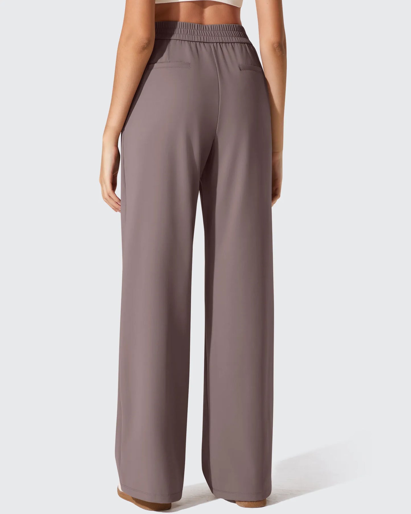 Pantalones de vestir ShiftReady plisados de pierna ancha con dos pliegues delanteros