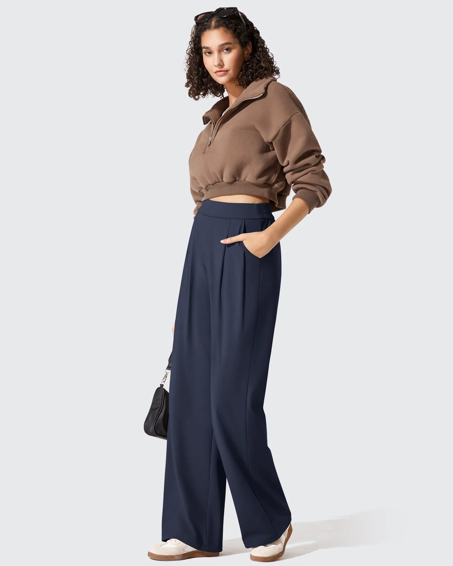 Pantalones de vestir ShiftReady plisados de pierna ancha con dos pliegues delanteros