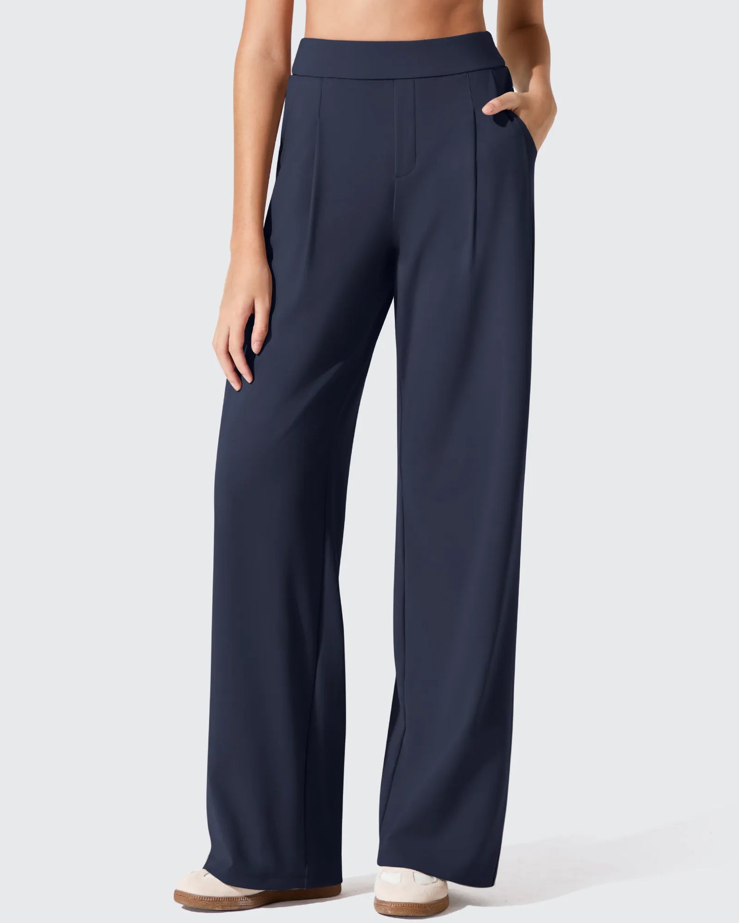 Pantalones de vestir ShiftReady plisados de pierna ancha con dos pliegues delanteros
