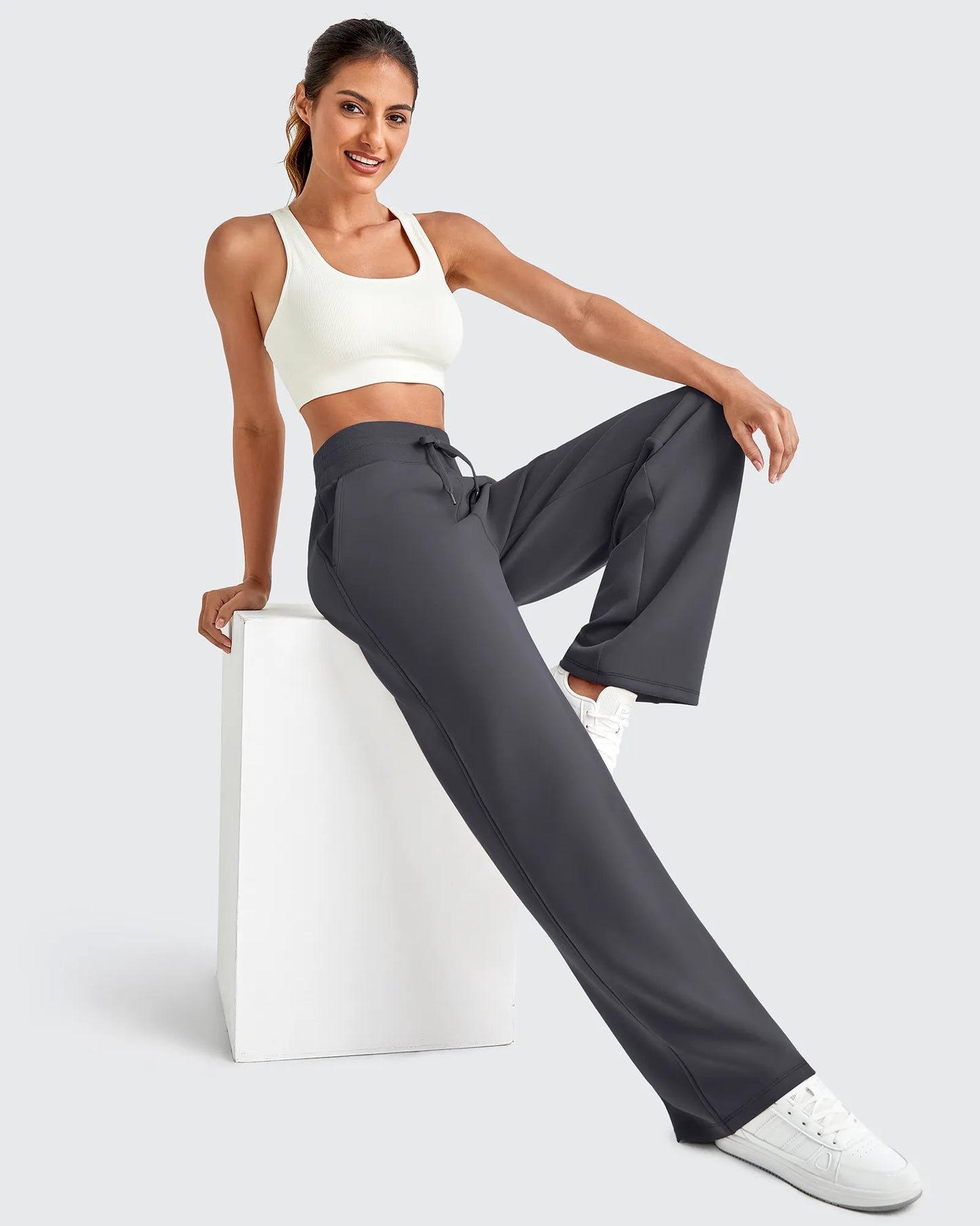 Pantalones deportivos de pierna ancha con cordón y cintura elástica Smoofit