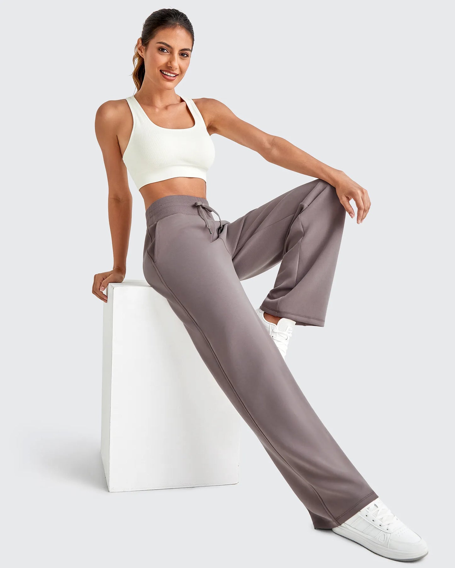 Pantalones deportivos de pierna ancha con cordón y cintura elástica Smoofit