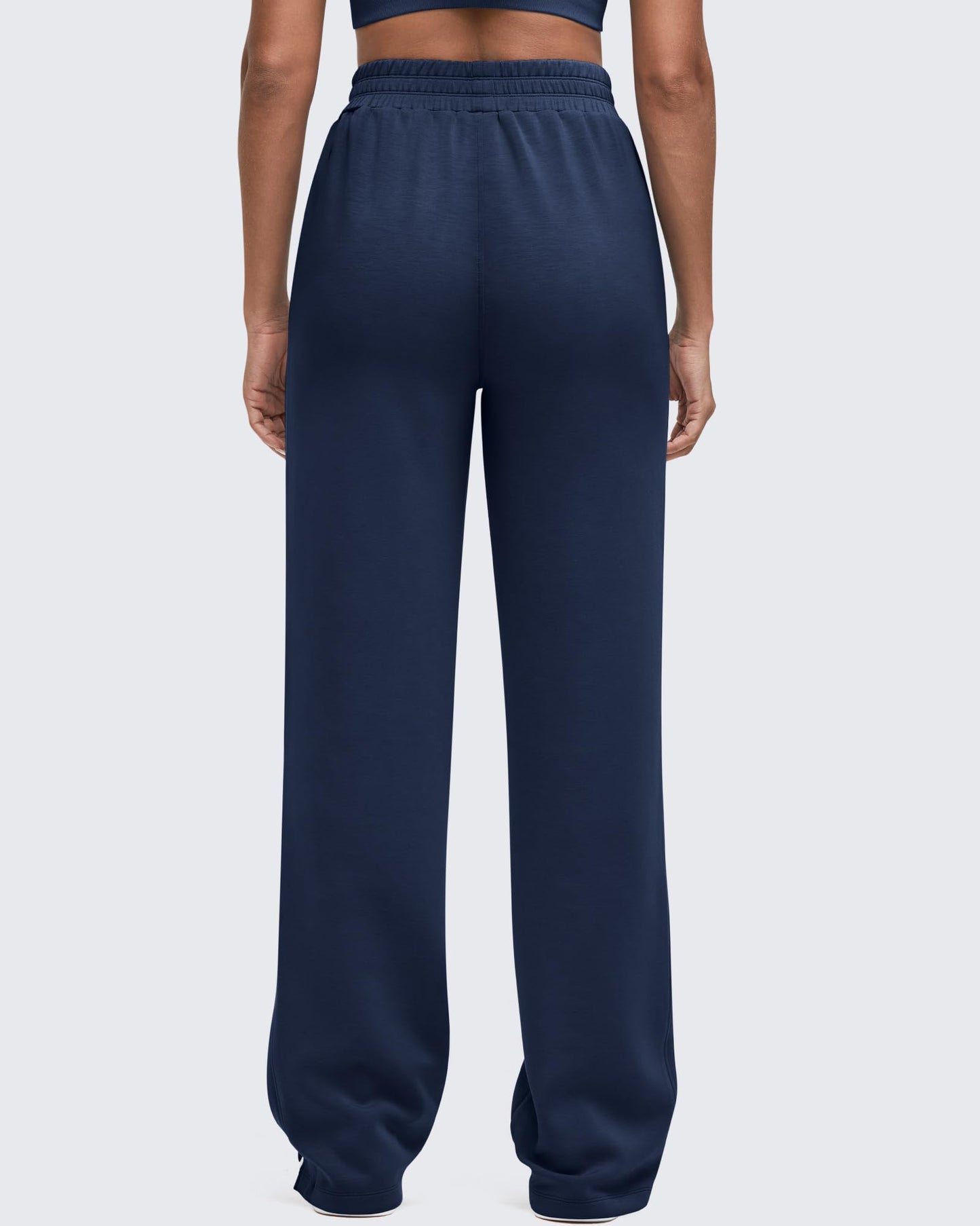 Pantalón de chándal Smoofit de pernera ancha, talle alto y aberturas laterales