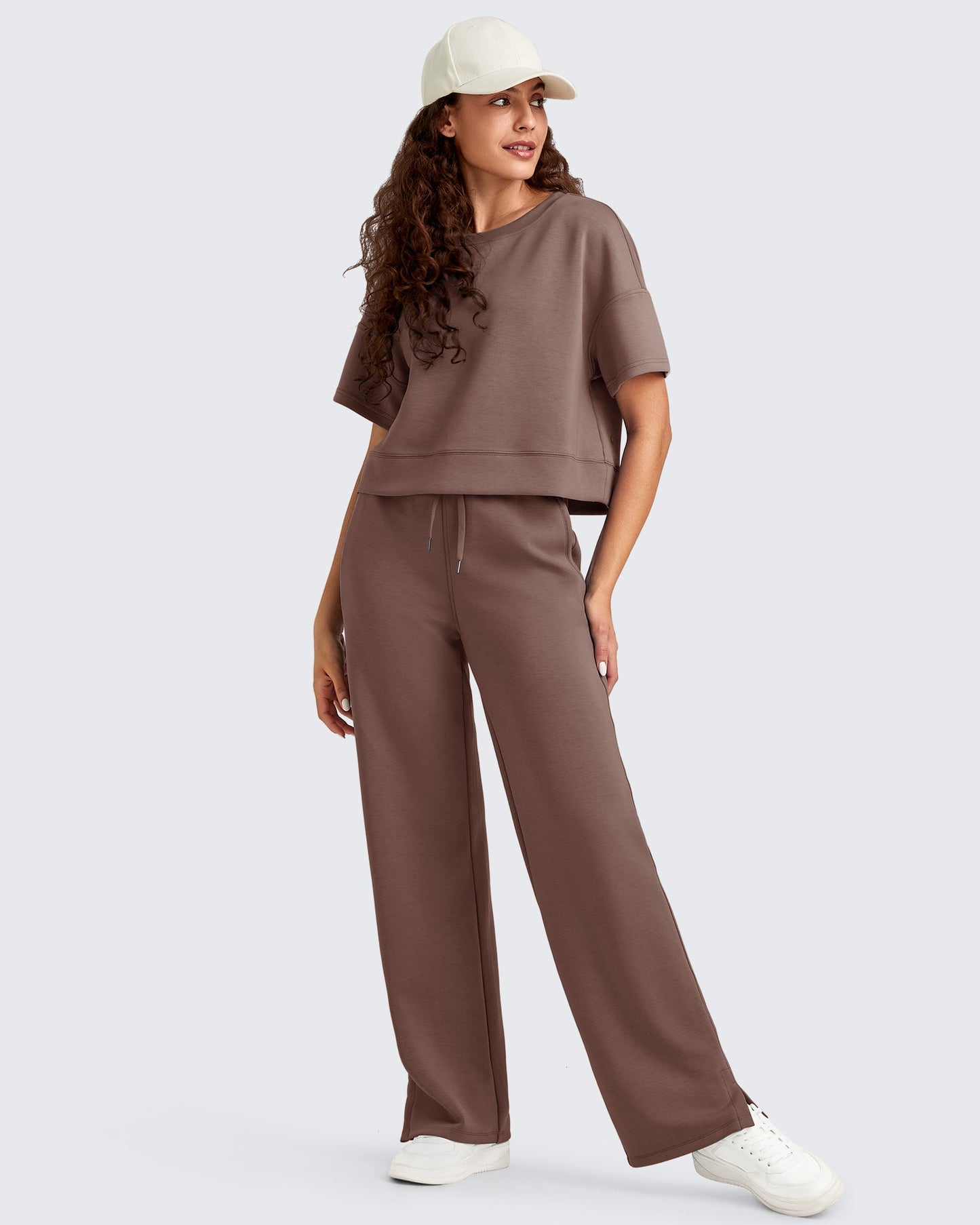 Pantalones de chándal sueltos con aberturas laterales y cordón ajustador Smoofit