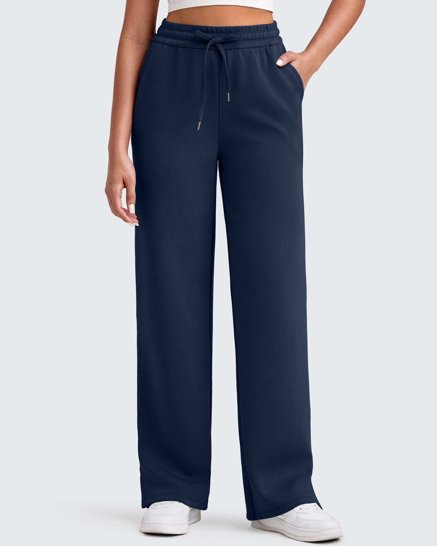 Pantalones de chándal sueltos con aberturas laterales y cordón ajustador Smoofit